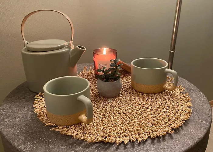 Sentralt Til Og Torp Flyplass * Sandefjord